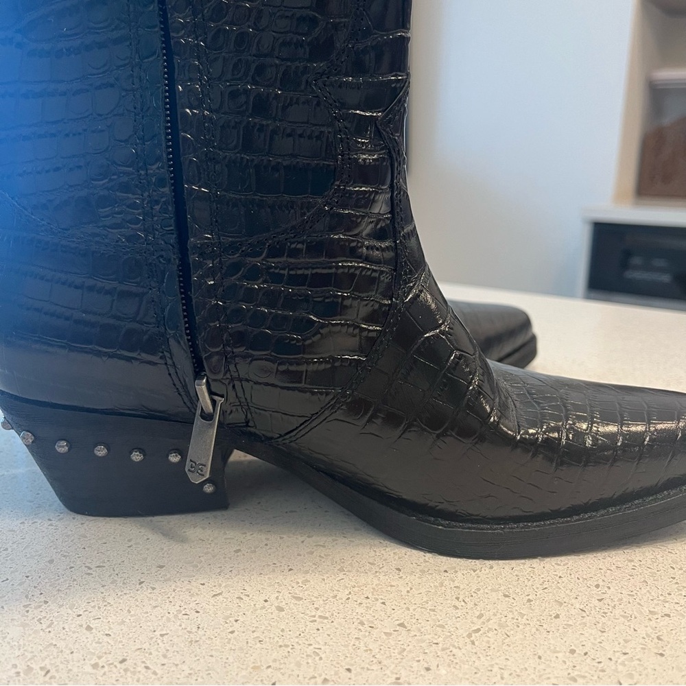 Sam Edelman Black Leather Cowboy Western Boots with Crocodile-Embossed Pattern - Picture 5 of 7
